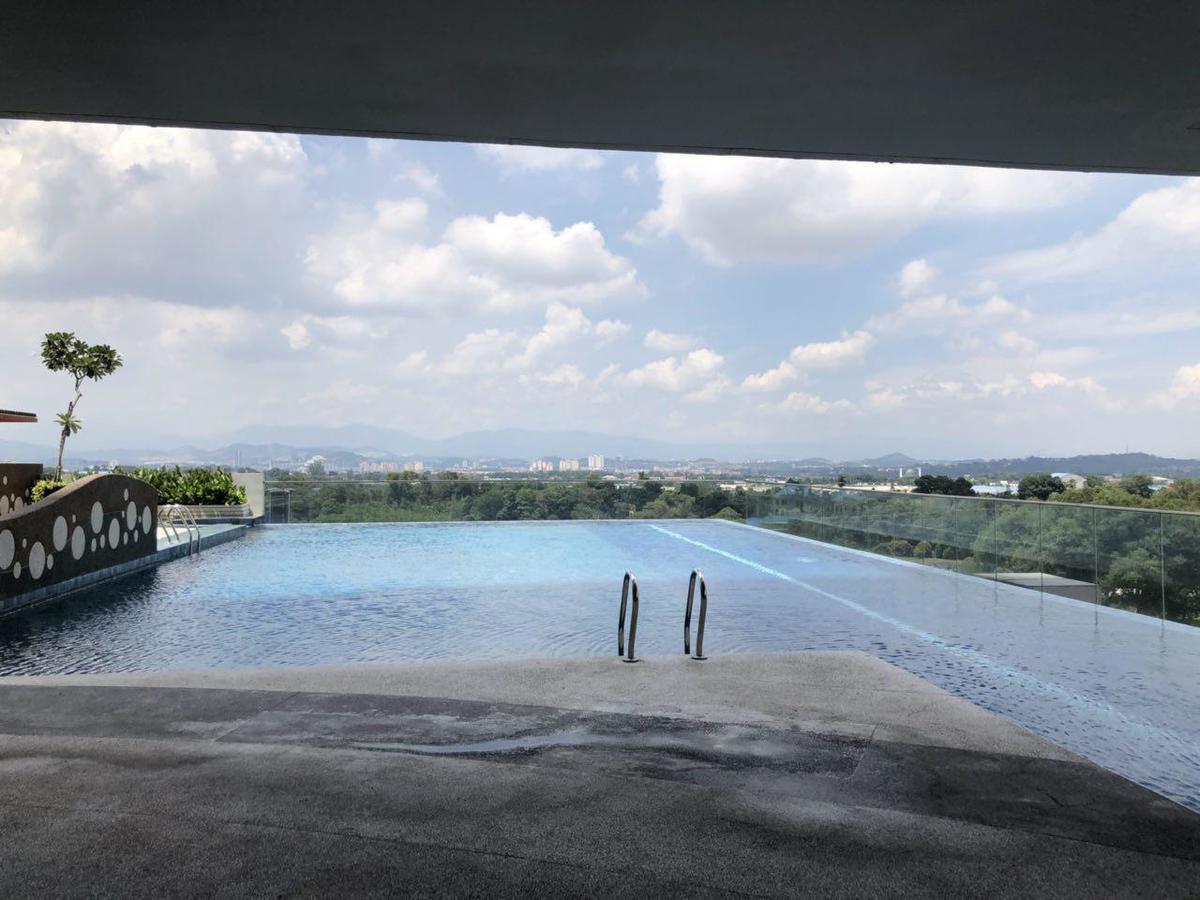 Yenni Duplex @ Decentrum, Kajang Seri Kembangan Zewnętrze zdjęcie